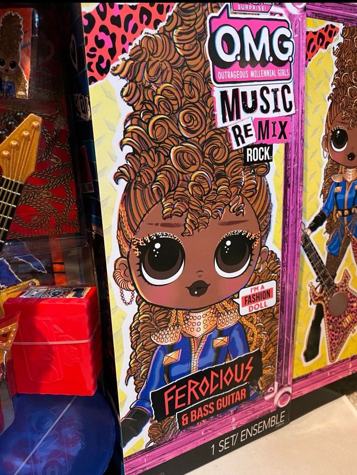 LOL Surprise OMG Remix Rock Ferocious Modepuppe Puppe Gitarre in Duisburg