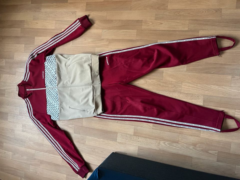Tracksuit Adidas x United Arrows & Sons x MikiType in Dresden