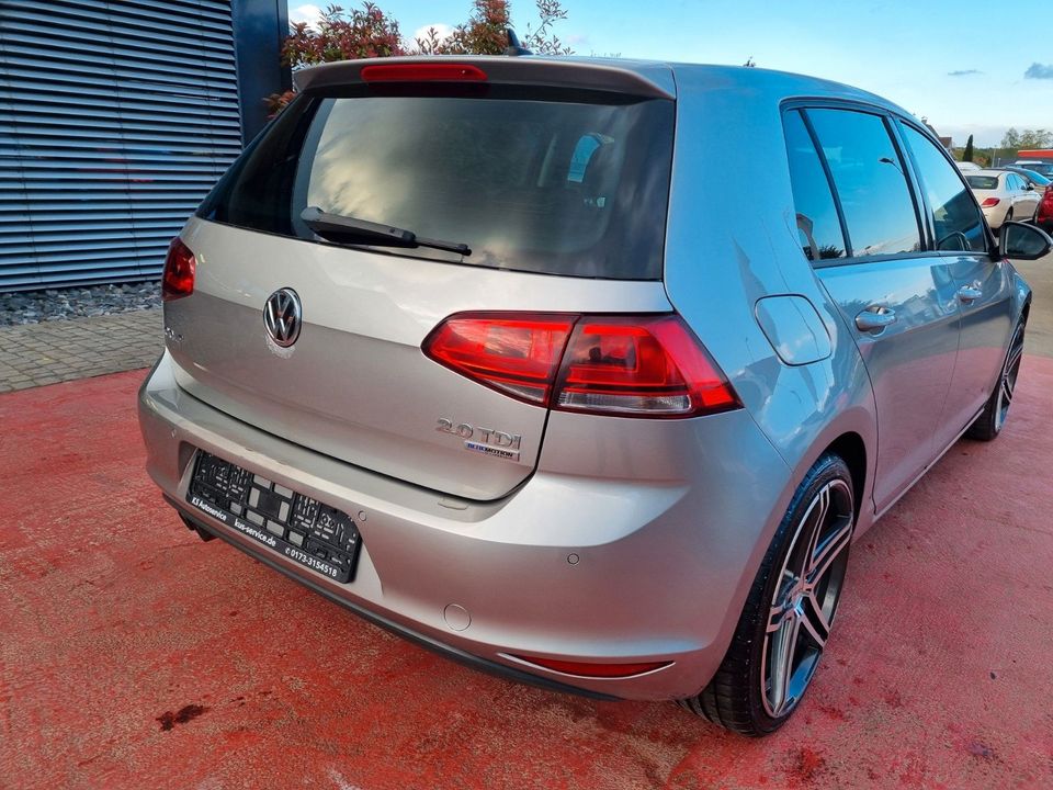 Volkswagen Golf VII Lim. Highline BMT 19"Alufelgen in Weißenhorn