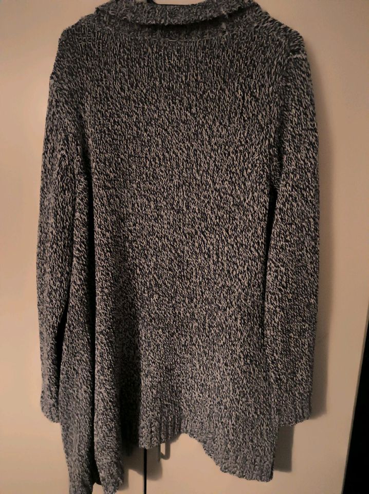 Schöne Strickjacke von Bonprix Größe 44 in Bad Sulza