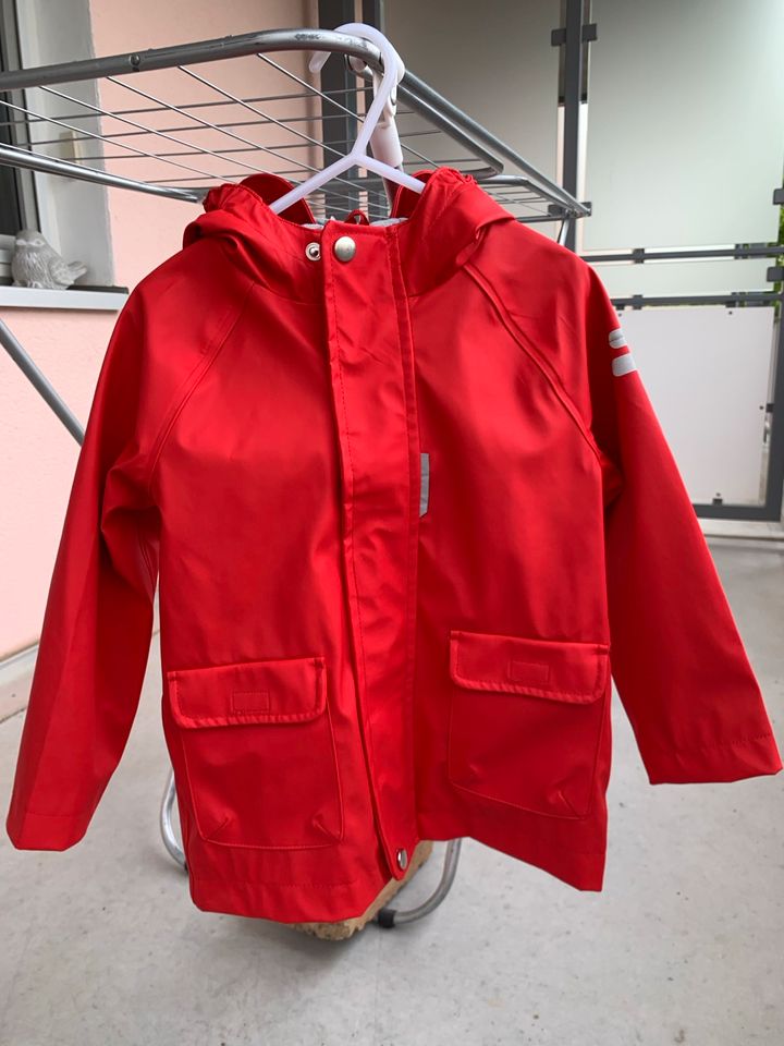 Regenjacke Topolino Gr.104 neu rot in Eisleben