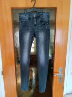 Multiblu Jeans Fritz Gr 34 Länge 30 grau - schwarz neuwertig Hessen - Malsfeld Vorschau