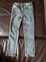 Gr. 116 Jeanshose Jeans Hose grau anthrazit Impidimpi ALDI Dino Bayern - Prichsenstadt Vorschau