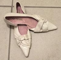 Buffalo London Pumps Sandale Schuhe Gr. 38 Beige Leder Nordrhein-Westfalen - Ibbenbüren Vorschau