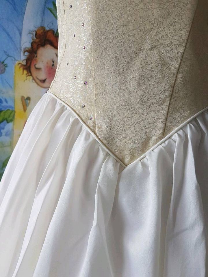 Brautkleid Prinzessinnenkleid Corsagenkleid Größe 38 in Eschweiler