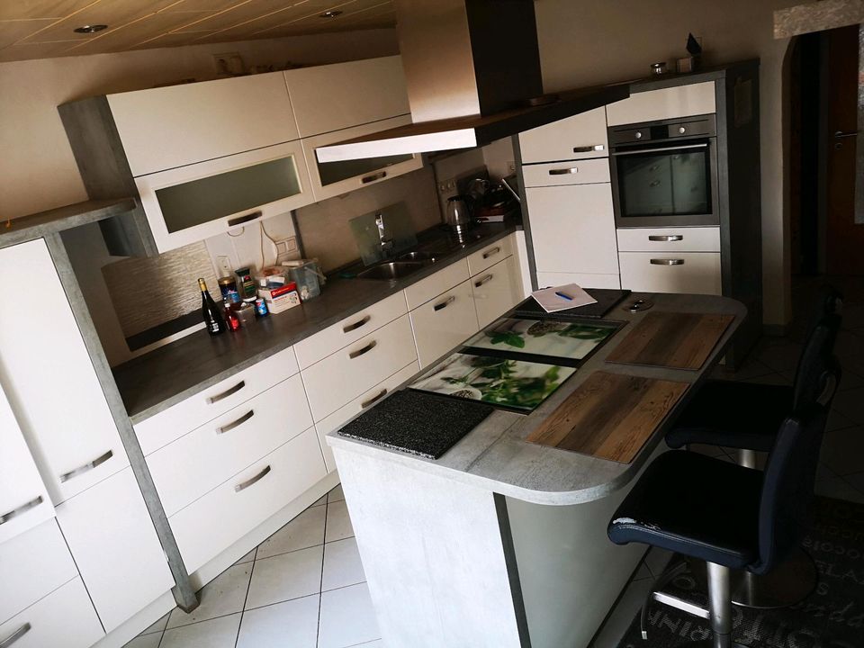 Ein- / Zweifamilienhaus Familienhaus zu verkaufen in Bebra