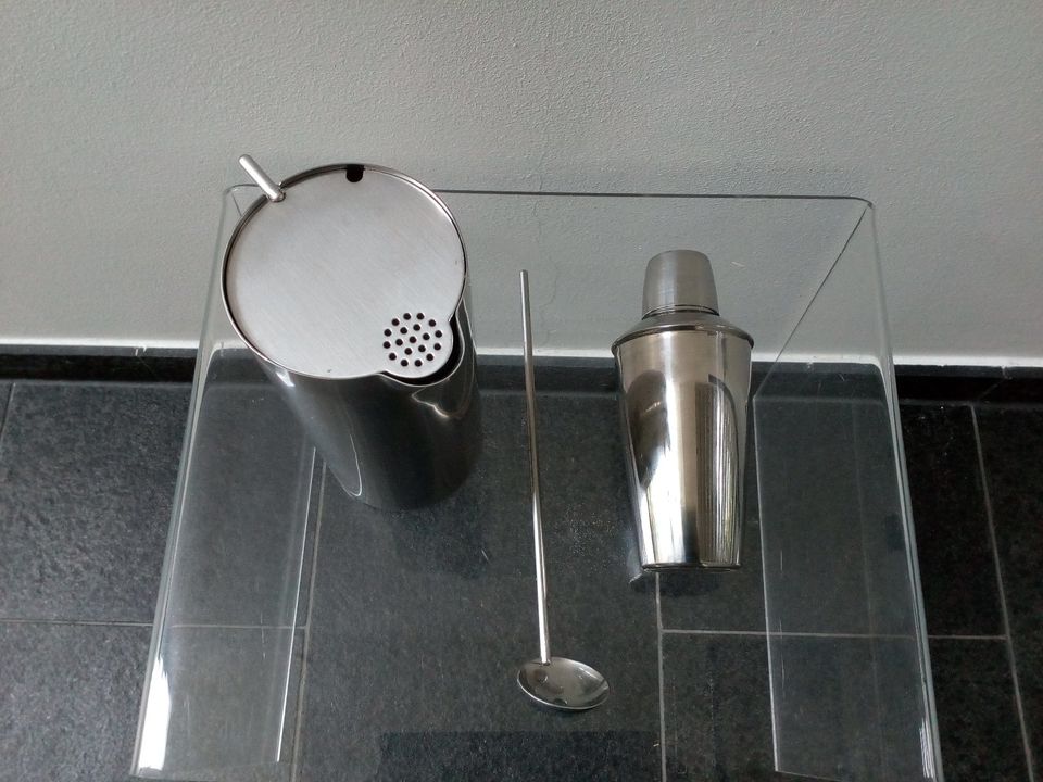 Stelton | Arne Jacobsen | Eiswürfeleimer (Cylinda-Line) & Shaker in Berlin