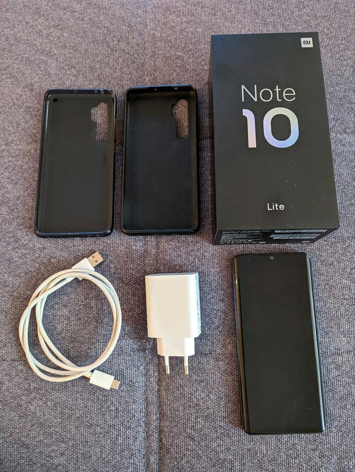 Smartphone Mi Note 10 Lite Midnight Black 6 GB 128 GB ROM in Hamburg