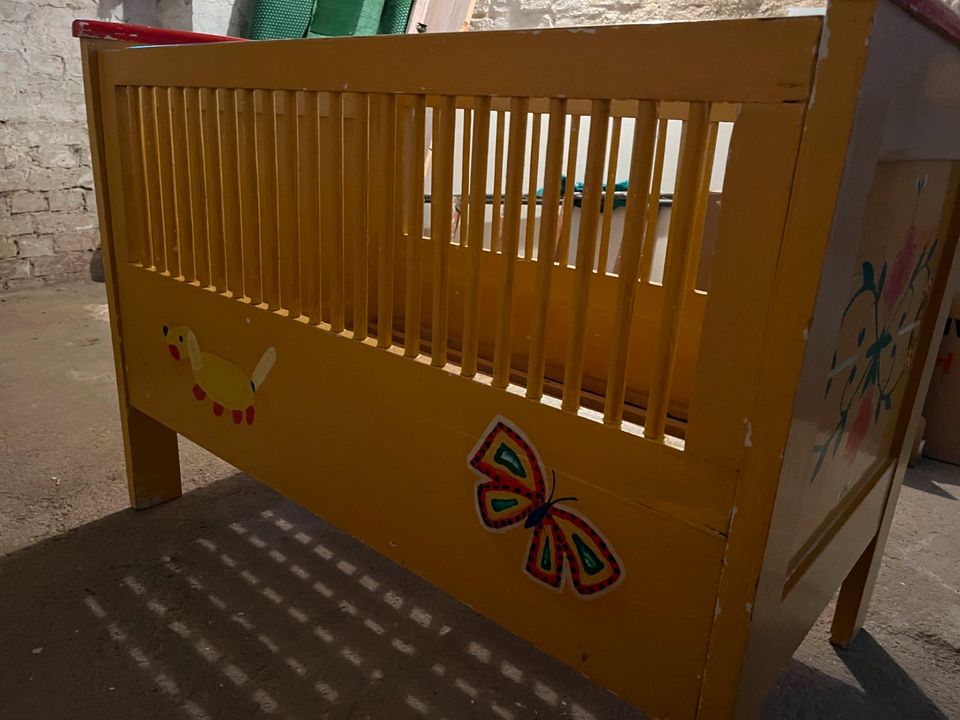 Kinderbett selbst gebaut in Ludwigslust