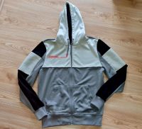 Nintendo Sweatshirtjacke Gr. S Nordrhein-Westfalen - Troisdorf Vorschau