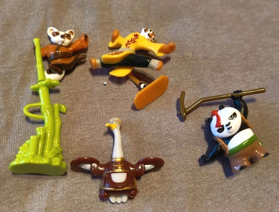 Kung Fu Panda Ü-Ei Figuren in Büttelborn