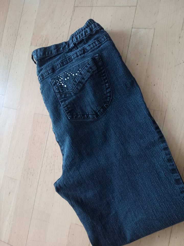 Damen Jeans in Waldkraiburg