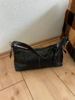 Schwarze Tasche Essen - Huttrop Vorschau