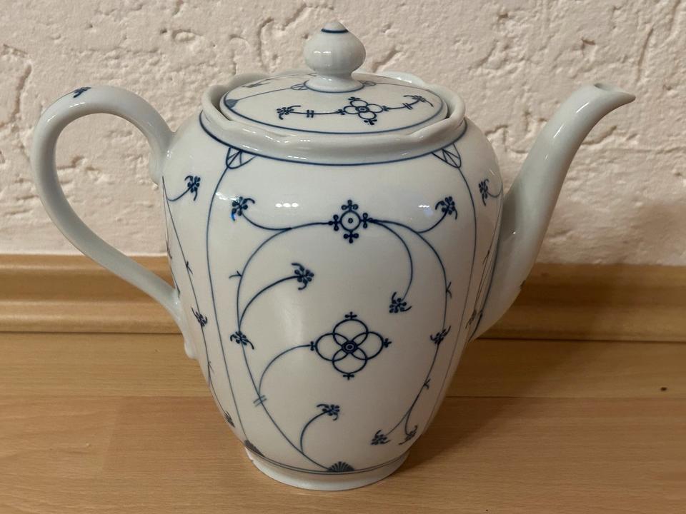 Kaffeekanne in Indisch Blau - Porzellanmanufaktur Winterling in Rüsselsheim