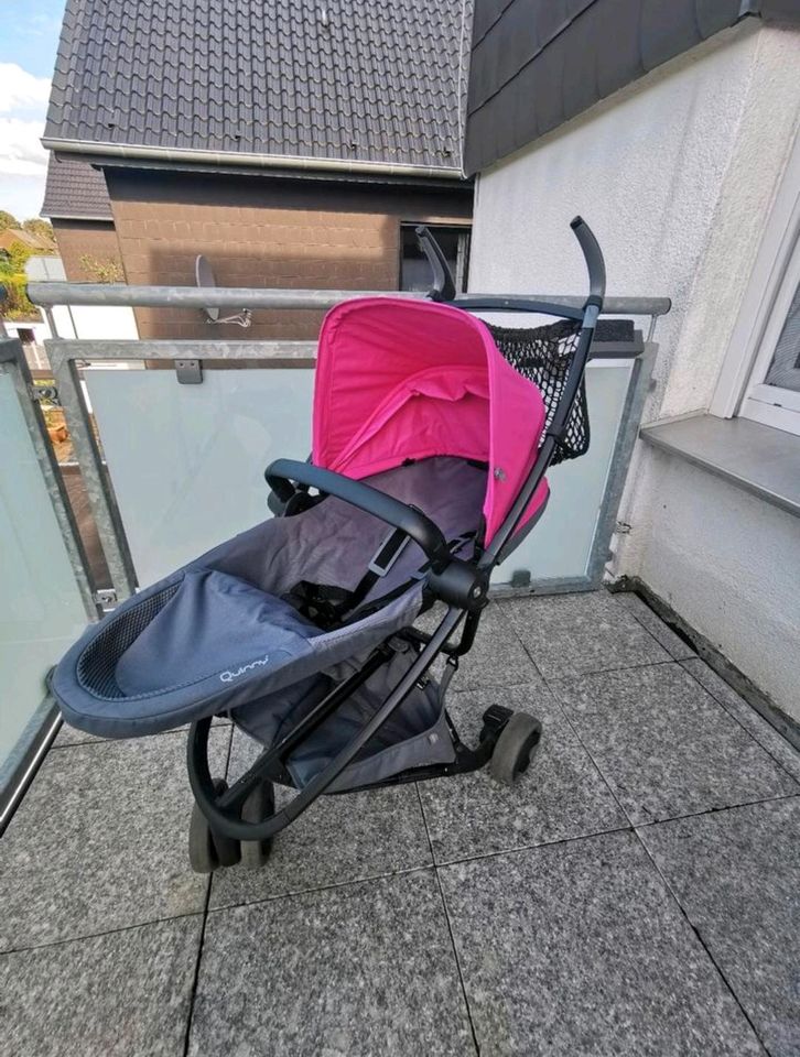 Quinny Zapp Flex viel Zubehör Buggy pink on graphite grau in Recklinghausen