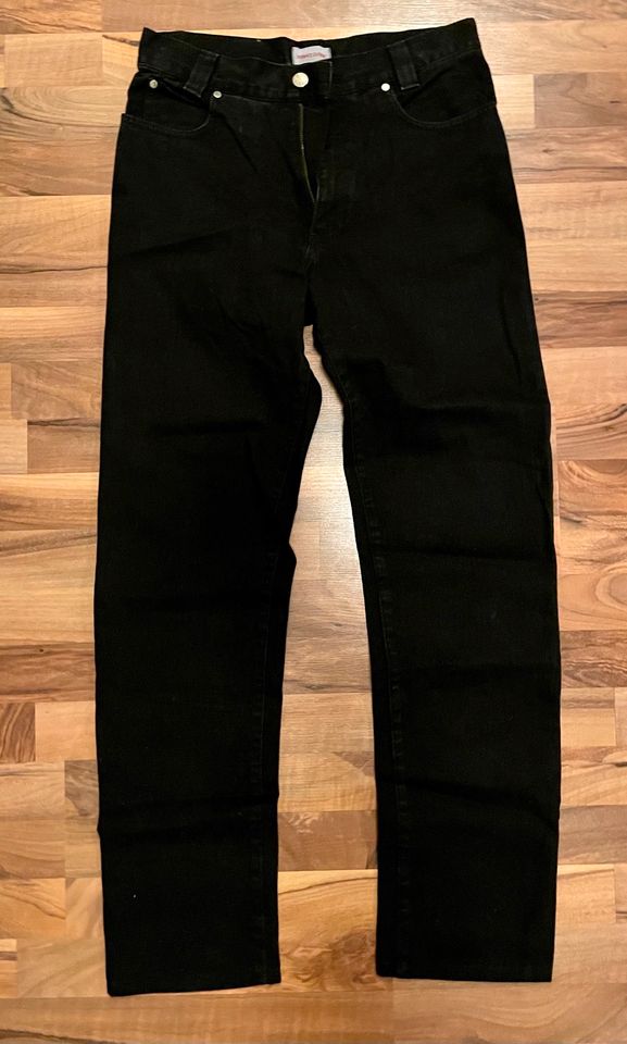 Versace Jeans schwarz W31 Vintage Made in Italy in Berlin