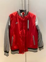 Nike Varsity Football Jacke Gr. 158-170 cm Hessen - Münster Vorschau