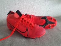 Nike Merc Fussbllschuhe gr 35.5 Hessen - Solms Vorschau