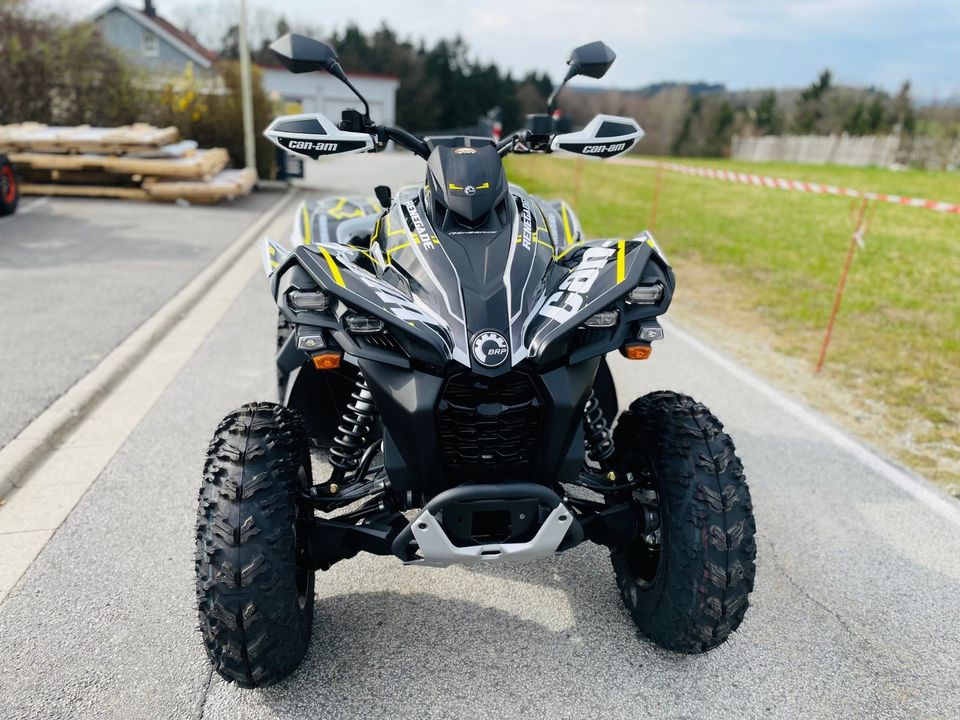 +++ CAN AM Renegade 650 "Hauseigenes Sondermodell" ATV BRP +++ in Eging am See