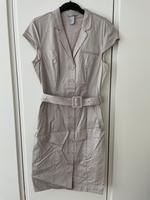 Schickes kleid von h&m business Größe 38 beige Freiburg im Breisgau - Wiehre Vorschau