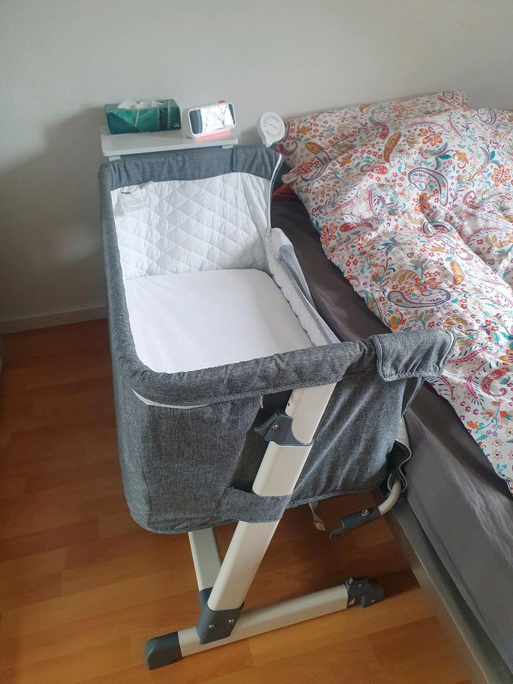 BabyGo Beistellbett  / Babybett / Baby-Beistellbett in München