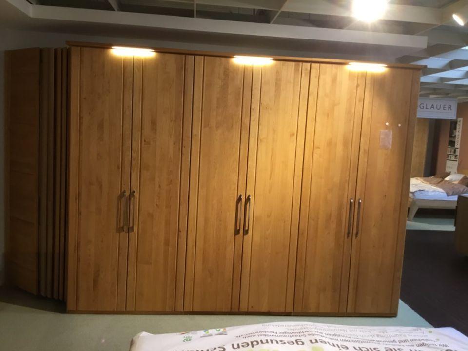 Möbel,InCasa,Schrank CasaPremium,Erle Massiv,300cm,XXXLutz in Wolfsburg