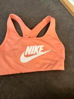 Bustier Nike dri-fit, Kr. München - Grasbrunn Vorschau