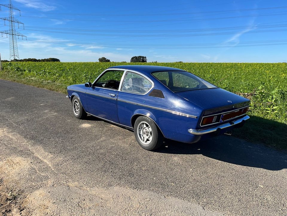 Oldtimer mieten für Hochzeit, Event, Ausflug, Urlaub Kadett Coupe in Leichlingen