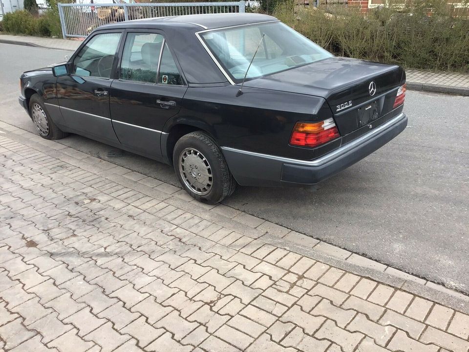 Mercedes Benz W124 300e Alle Ersatzteile ab 1€. in Havixbeck