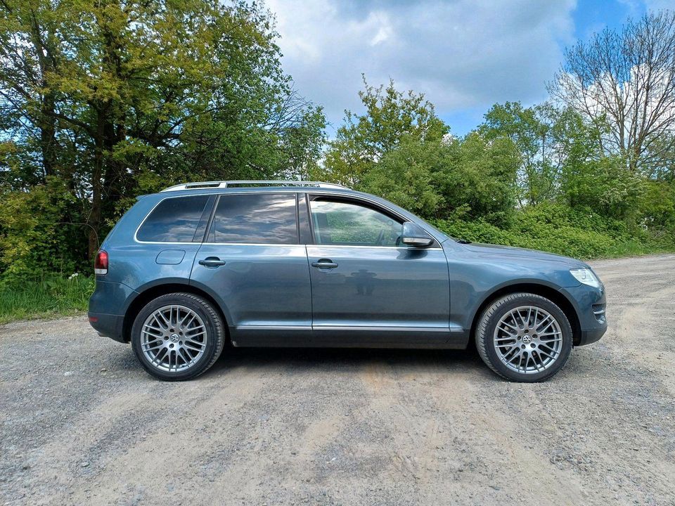 VW Touareg V10 TDI 360 PS Facelift *20 Zoll Cayenne Felgen* in Lindlar