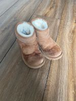 Ugg Australia Boots UGGs Classic Mini - Gr. 32,5 - chestnut Bayern - Seeg Vorschau