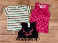 Kleiderpaket Gr. 104 Shirt Top C&A Sommer bunt chic kurz 3 Teile Leipzig - Großzschocher Vorschau