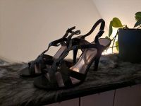 Pumps Sandaletten High Heels CALVIN KLEIN  schwarz Gr. 39 Schleswig-Holstein - Sörup Vorschau