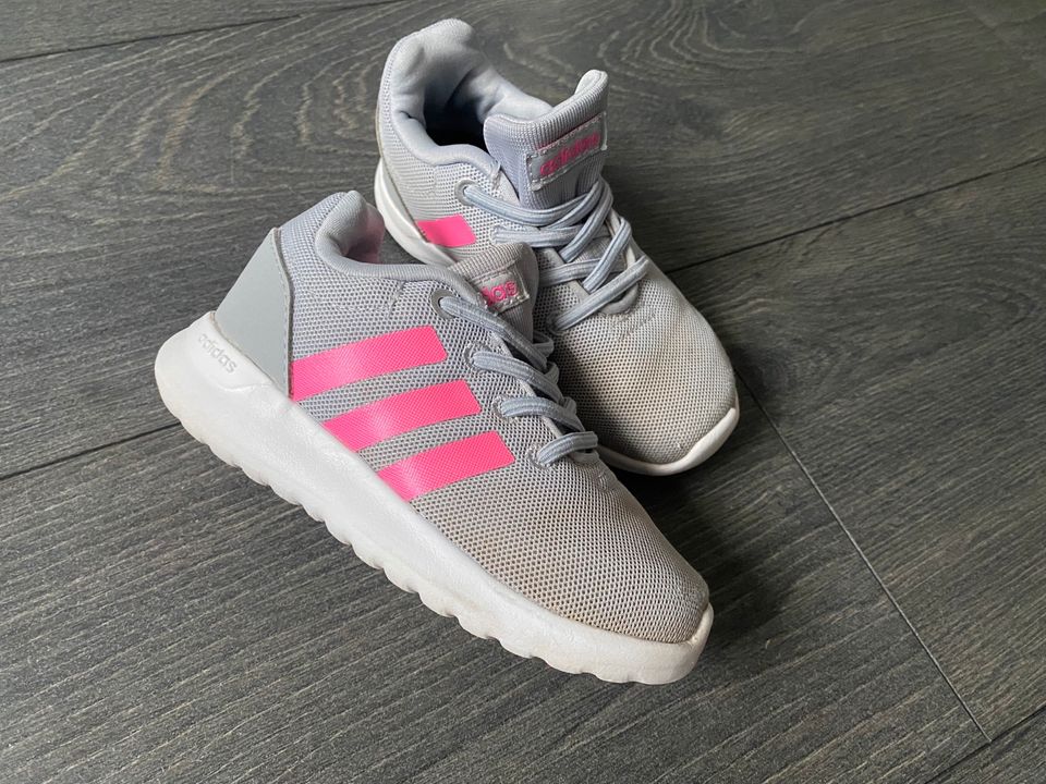 Adidas Sneaker Turnschuhe Gr. 23 grau pink in Kiel - Kronshagen |  Gebrauchte Kinderschuhe Größe 23 kaufen | eBay Kleinanzeigen ist jetzt  Kleinanzeigen