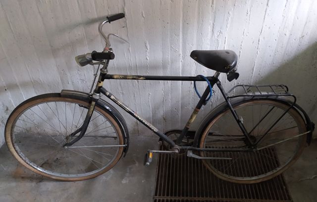 Altes Herren Fahrrad, fahrbereit, ein Hingucker, 28x1.75 in Geretsried