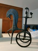 Antik Eisen Bronze Athen griechisch mid century Streitwagen eule Nordrhein-Westfalen - Castrop-Rauxel Vorschau