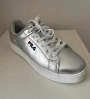 Fila Sneaker - 38 - Silber - neuwertig Nordrhein-Westfalen - Eschweiler Vorschau