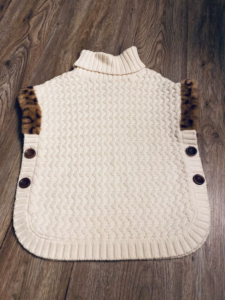 Aspen Kids Poncho Creme in 110 in Ibbenbüren