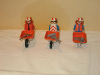 Playmobil 3 Stück Bauarbeiter mit Schubkarre und Zubehör West - Unterliederbach Vorschau