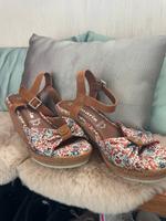 Tamaris Damen Peeptoe Sandale Nordrhein-Westfalen - Dormagen Vorschau