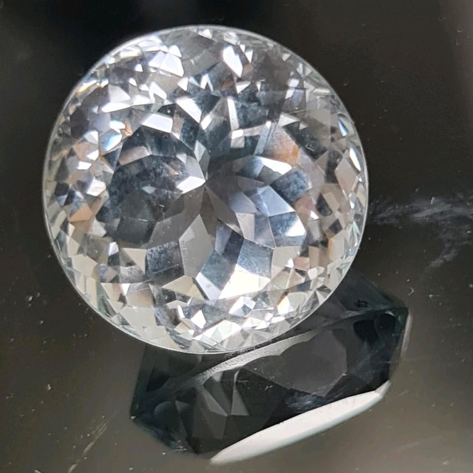 Echter großer rund fac. Aquamarin ( 13,81 Carat ) 15 x 11,5 mm in Recklinghausen