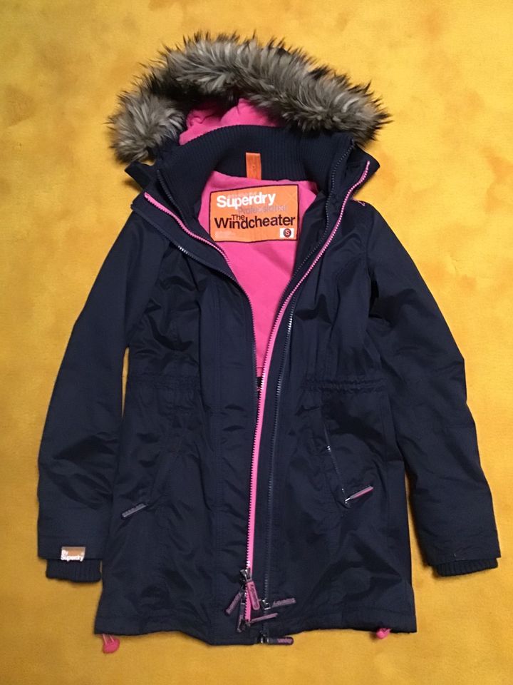 Damen-/Winterjacke „SuperDry“, Gr. S, blua/navy, gebraucht in Essen