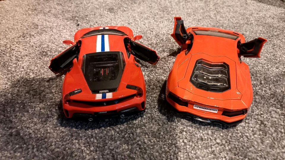 Modellautos (Ferrari und Lamborghini) in Barleben