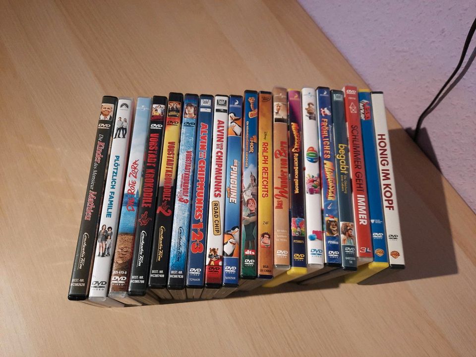 17 DVDs, Familienfilme,Kinderfilme,Die rote Zora,Madagascar,... in Osnabrück