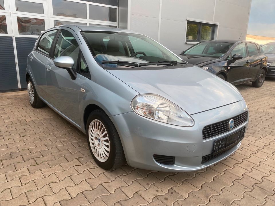 Fiat Punto 1.2 Benzin*HU&AU Neu*1. Hand*Klima in Erfurt