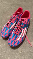 Adidas Fußballschuhe pink blau 41 Niedersachsen - Oldenburg Vorschau
