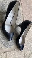 Verkaufe Hugo Boss Pumps Größe 37 1/2 Baden-Württemberg - Zaisenhausen Vorschau
