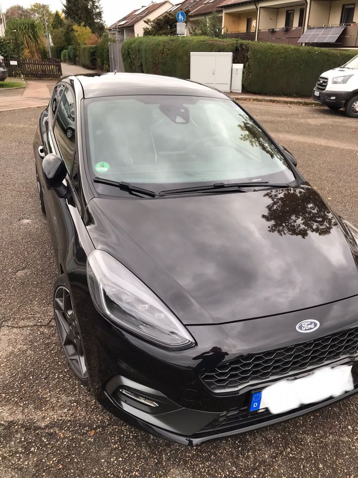 Ford Fiesta ST Neu! in Oberstenfeld