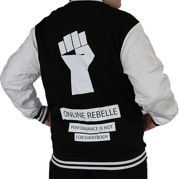 Online Rebelle College-Jacke mit Faust-Design | Ungetragen in Würzburg