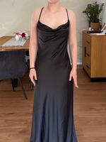 Ballkleid mit Wasserfallausschnitt Baden-Württemberg - Reutlingen Vorschau